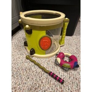 B music‎ set green drum purple tambourine